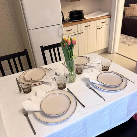 Apartment Historiallinen Hyvinvarusteltu Remontoitu 2mh Oulu