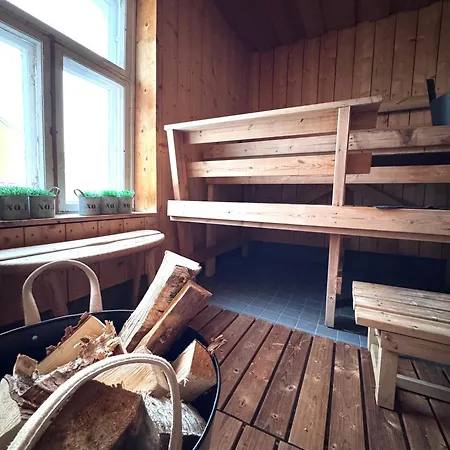 Apartment Historiallinen Hyvinvarusteltu Remontoitu 2mh *