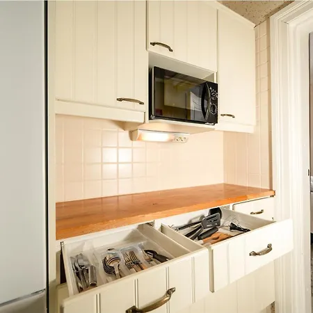 Apartment Historiallinen Hyvinvarusteltu Remontoitu 2mh *