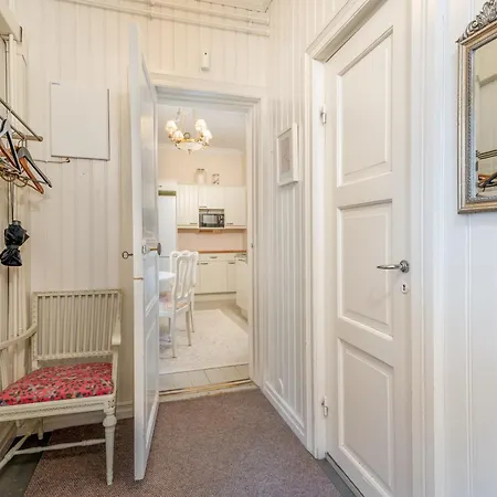 Historiallinen Hyvinvarusteltu Remontoitu 2mh Apartment Oulu